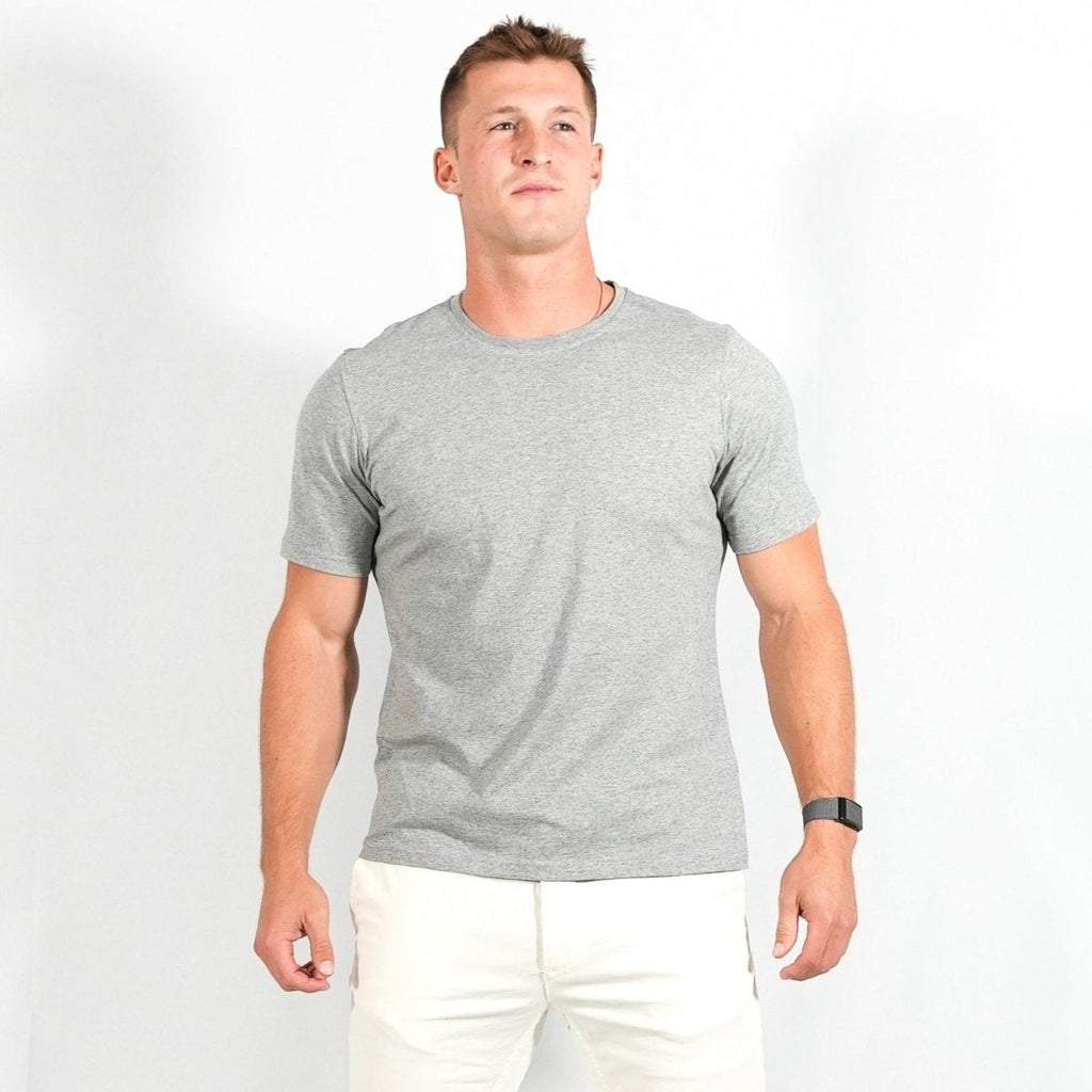 The Skyline T from Forty Steps Fitness is a soft t shirt that works perfect to get sweaty in the gym with